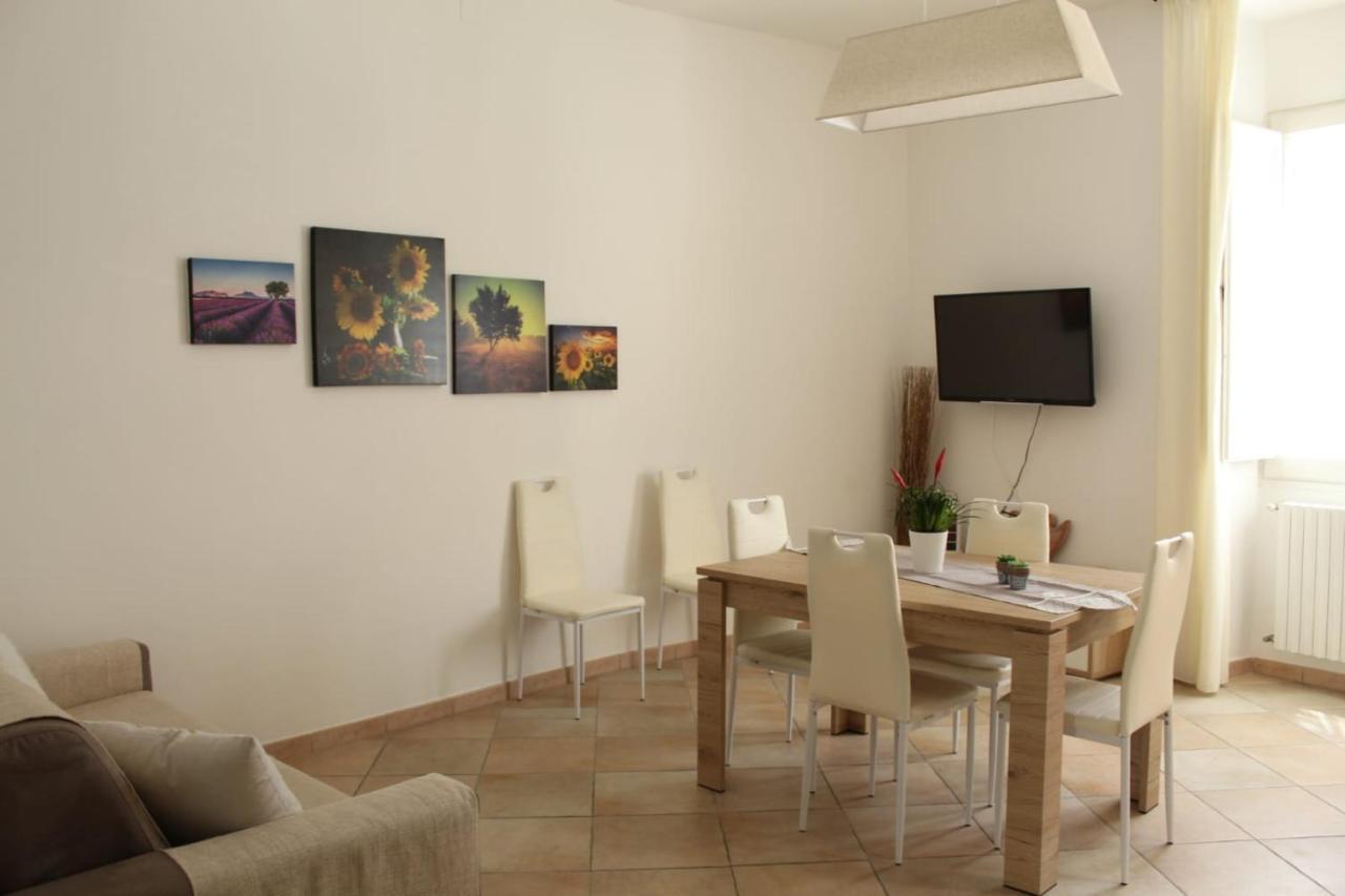 Ohana: Casa Nel Centro Di Lecce Exterior photo