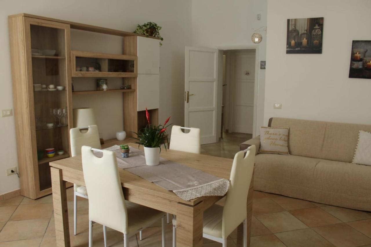 Ohana: Casa Nel Centro Di Lecce Exterior photo
