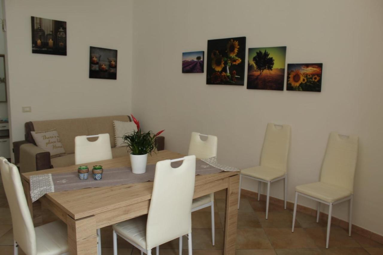 Ohana: Casa Nel Centro Di Lecce Exterior photo